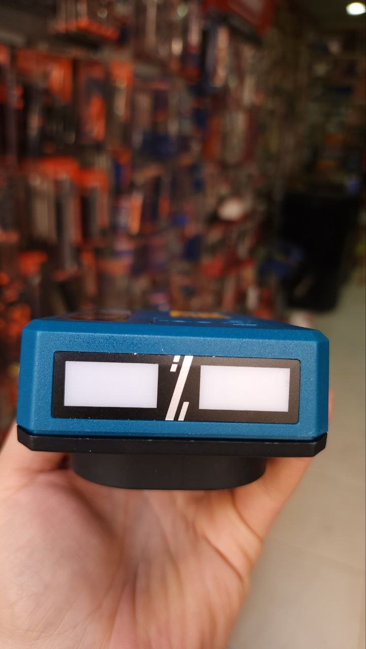 محول بطارية انفرتر XPower لمدخل كهرباء 220V وUSB ديجيتال - سيستم ماكيتا 18-21V