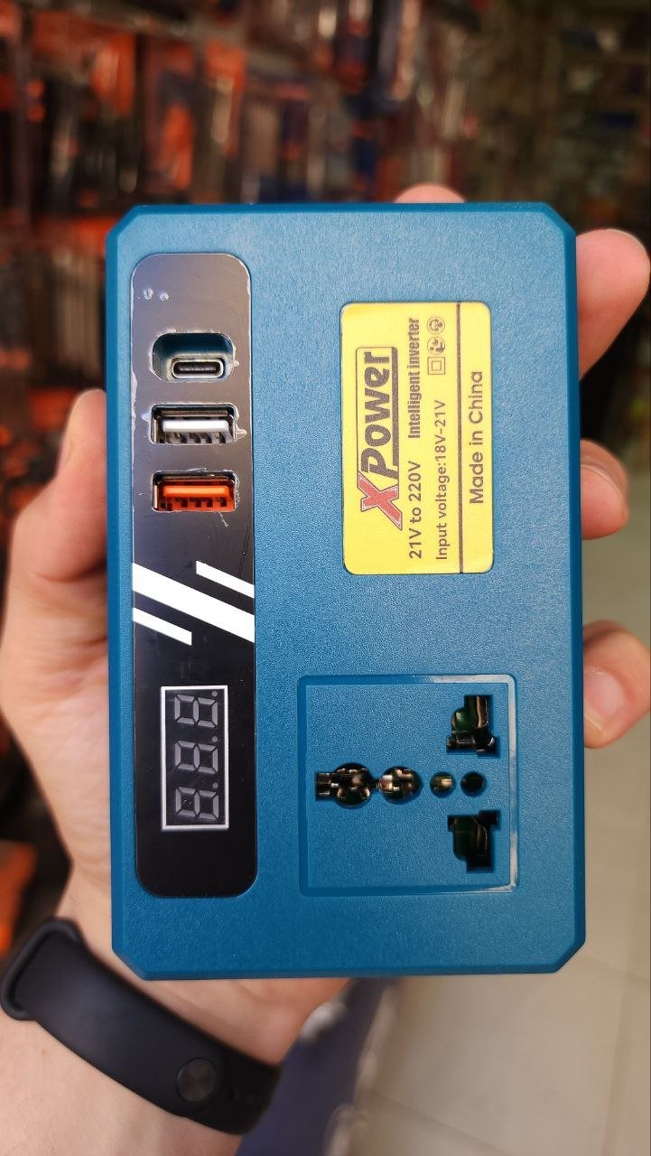محول بطارية انفرتر XPower لمدخل كهرباء 220V وUSB ديجيتال - سيستم ماكيتا 18-21V